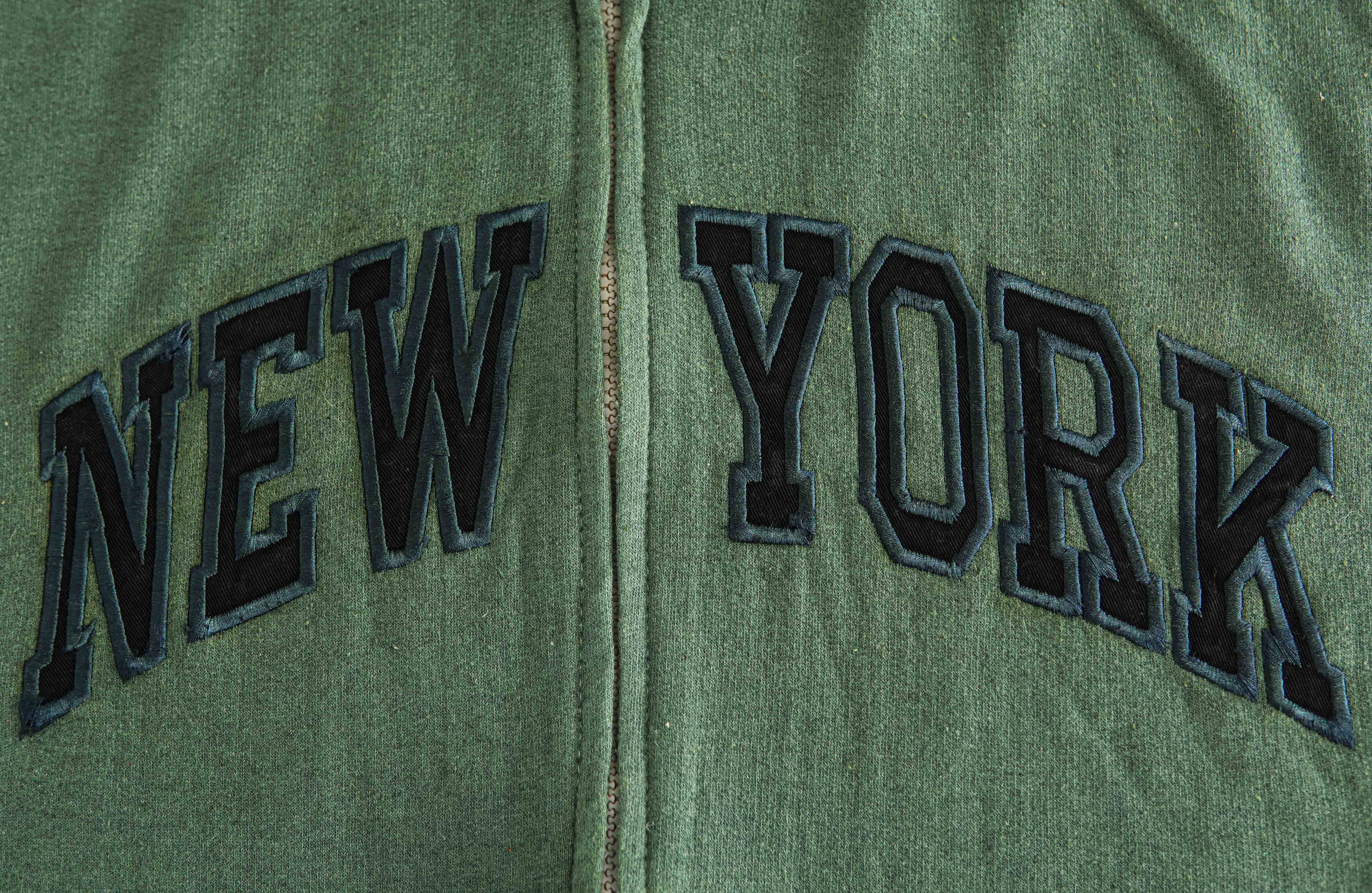 03-Tone Shade New York Hoodie